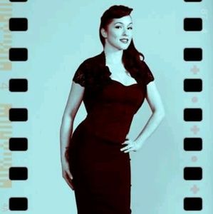 Meet your Posher, Leslie